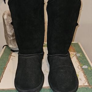 Bearpaw Boots